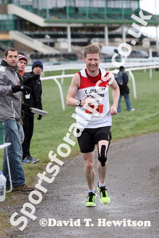 Orange 35 Newcastle Racecourse Half/Marathon/50k, Newcastle Racecourse, Gosforth, Newcastle. Photo: David T. Hewitson/Sports for All Pics